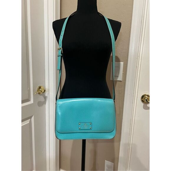 Kate Spade turquoise Wellesley Flynn crossbody bag - Picture 1 of 10